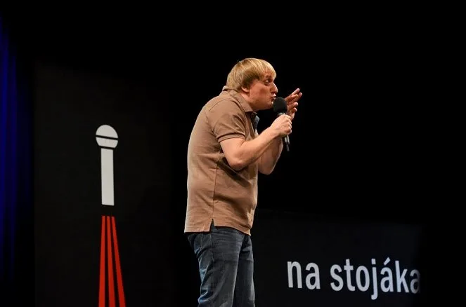 Na Stojáka v kině