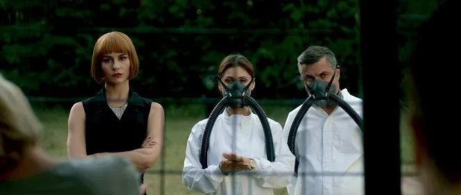 Voda, krev, rakije a zombie epidemie